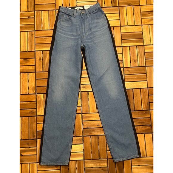 Size 23- Pacsun- 2 tone Pacsun 90's Boyfriend Jean- NEW with TAGS - Picture 1 of 5